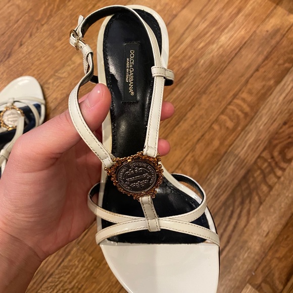 Dolce & Gabbana white straps heels - Picture 7 of 16